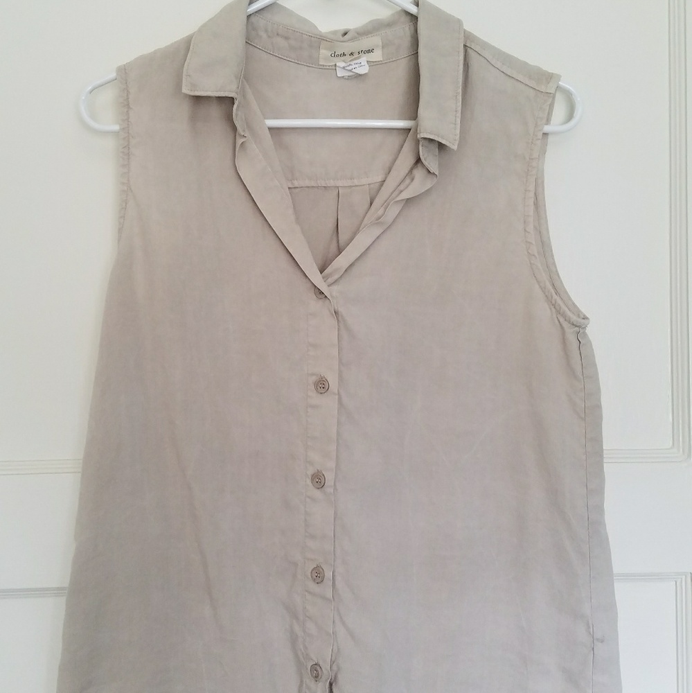 Cloth & Stone beige button down